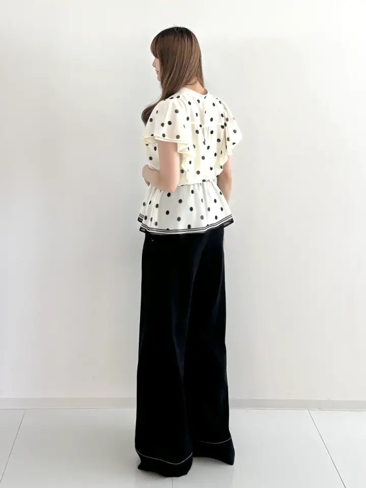 GRACE CONTINENTAL miyuki adachi コーディネート画像
