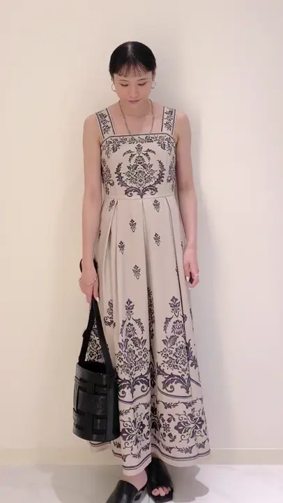 GRACE CONTINENTAL haruka iwasaki コーディネート画像