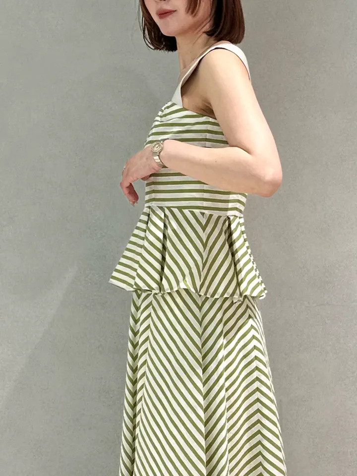 GRACE CONTINENTAL Kogane. コーディネート画像