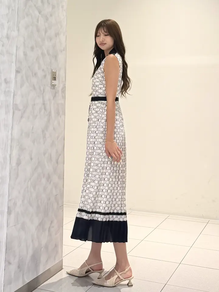 GRACE CONTINENTAL momo コーディネート画像