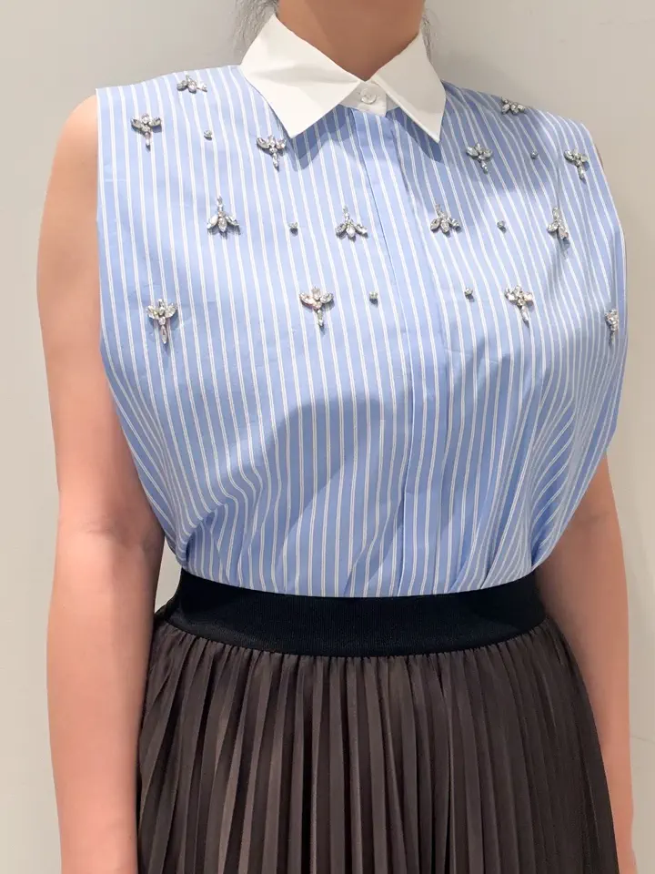 GRACE CONTINENTAL CHISAKO.S コーディネート画像