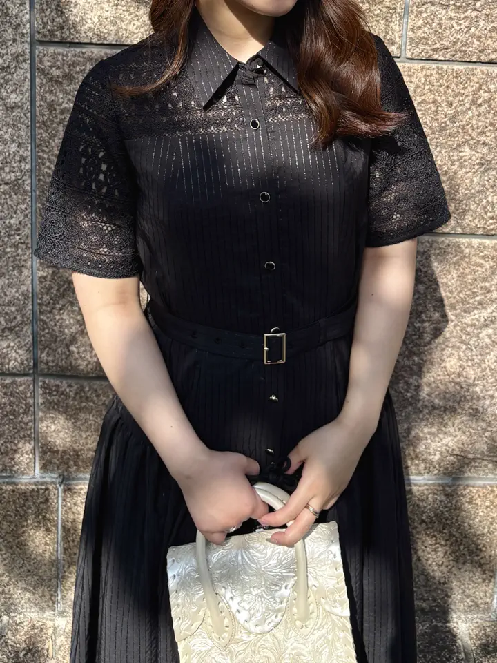 GRACE CONTINENTAL HIGASHIGAWA.R コーディネート画像