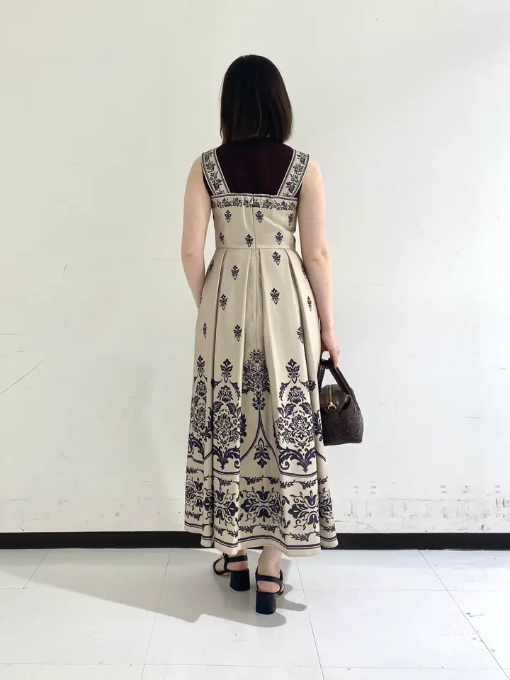 GRACE CONTINENTAL MIKIHO コーディネート画像