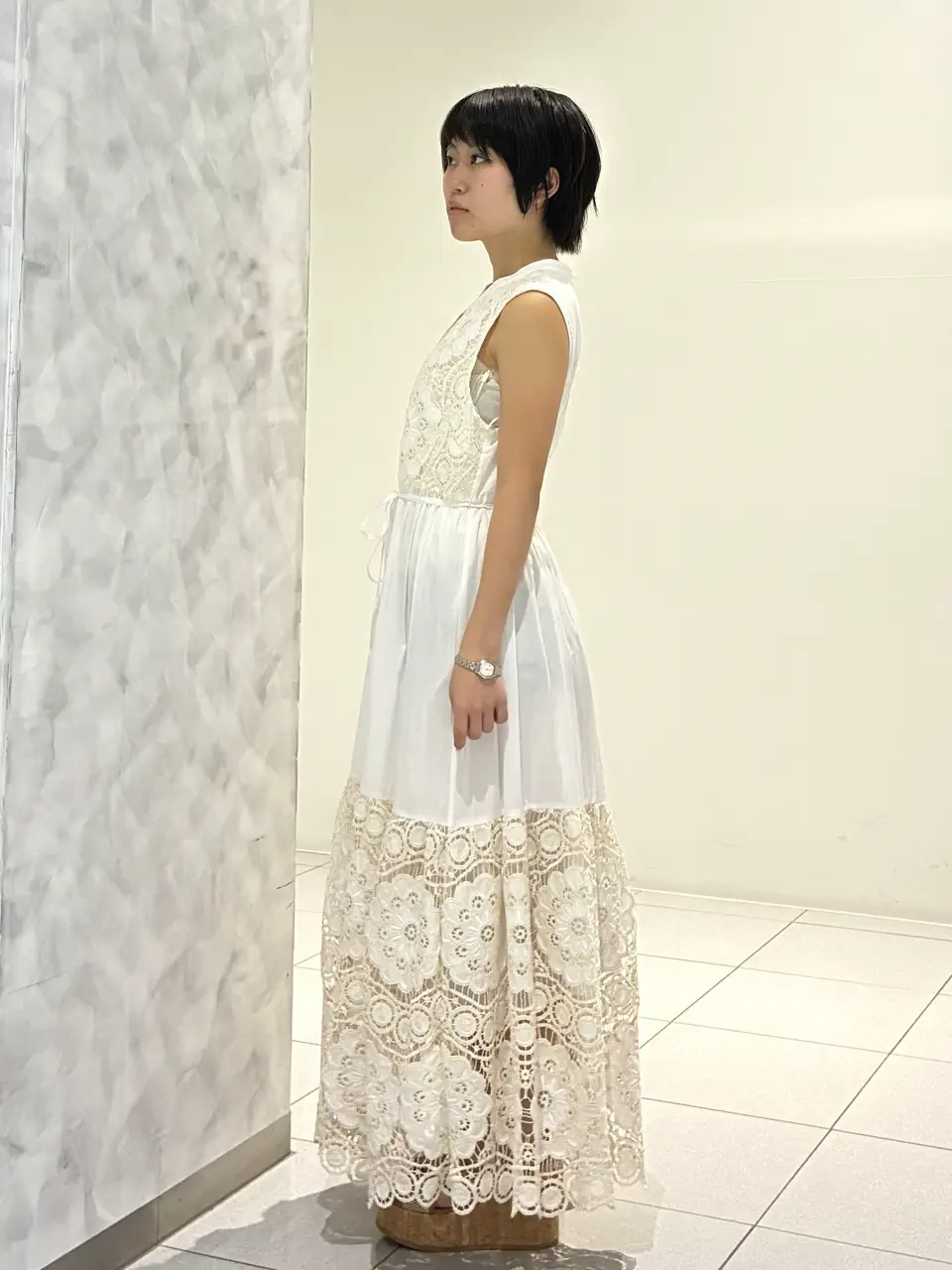 GRACE CONTINENTAL Yuna Iwasaki コーディネート画像