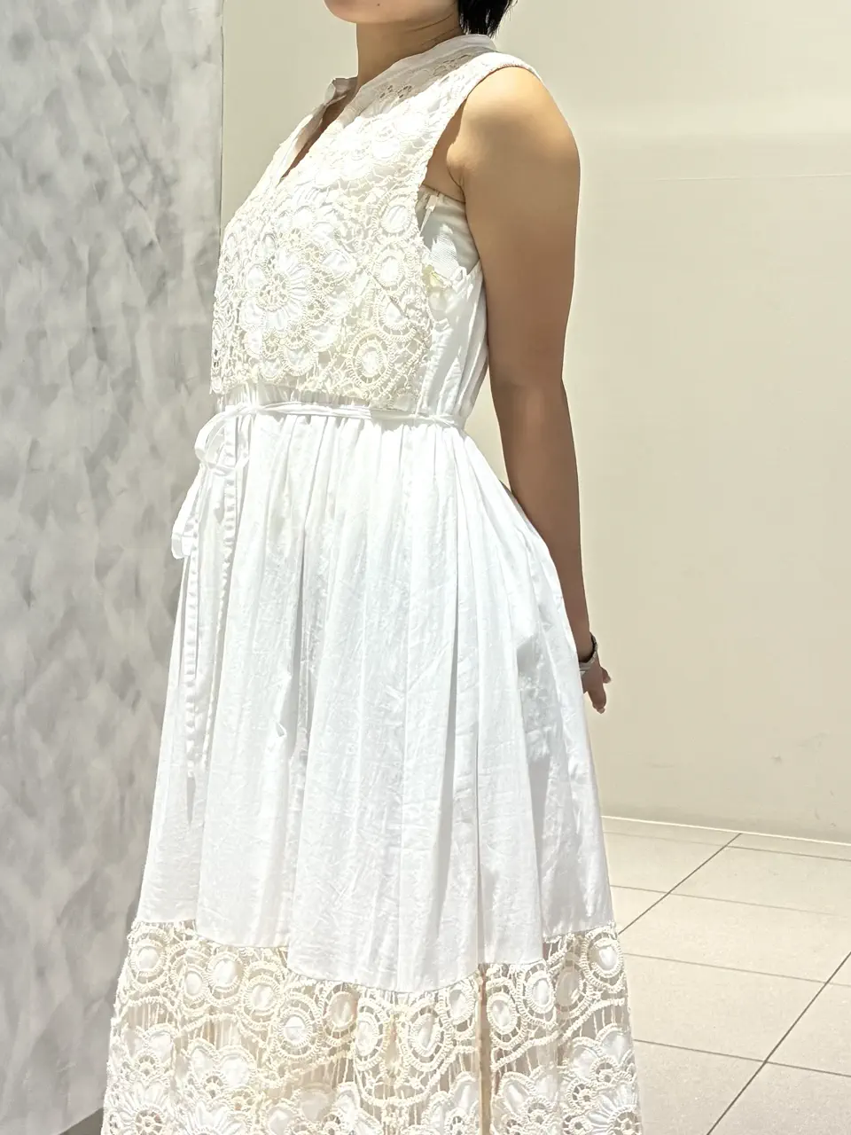 GRACE CONTINENTAL Yuna Iwasaki コーディネート画像