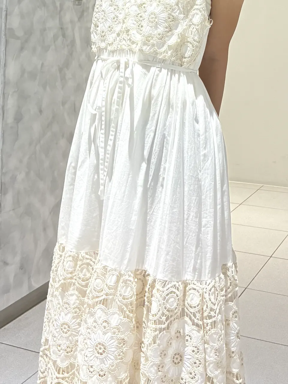 GRACE CONTINENTAL Yuna Iwasaki コーディネート画像