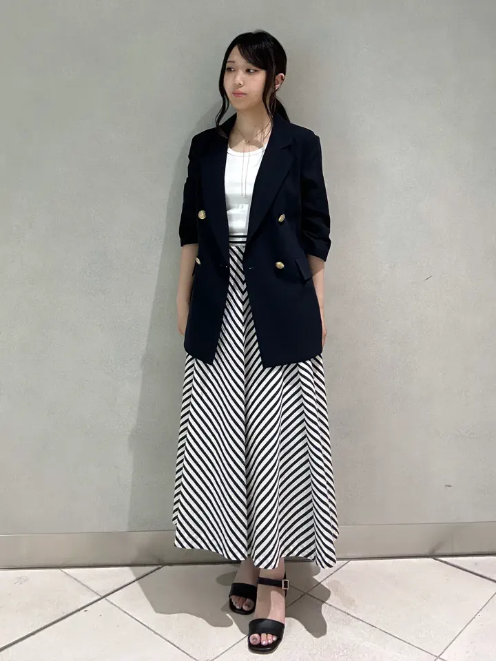 GRACE CONTINENTAL Nanaumi コーディネート画像