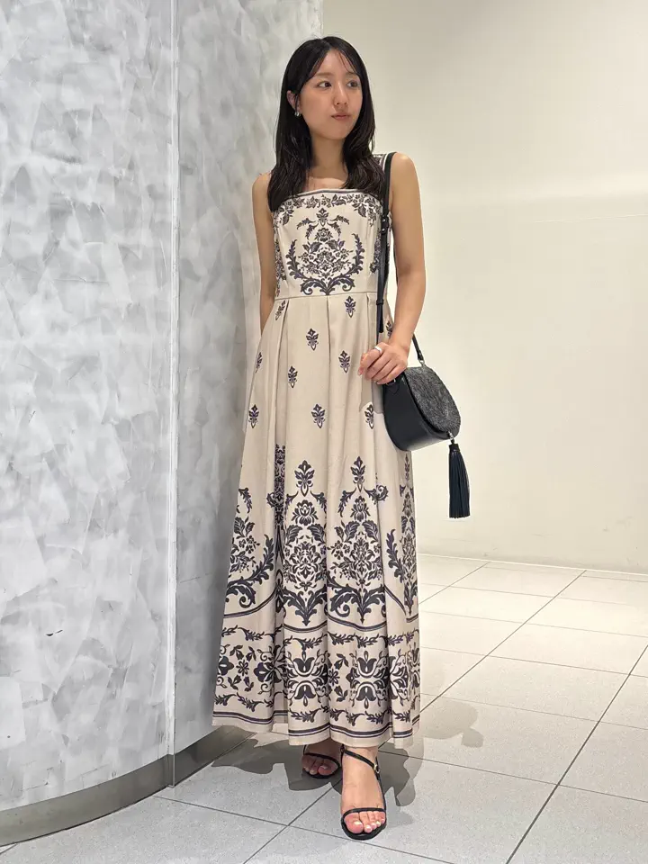GRACE CONTINENTAL 岩永 春佳 コーディネート画像