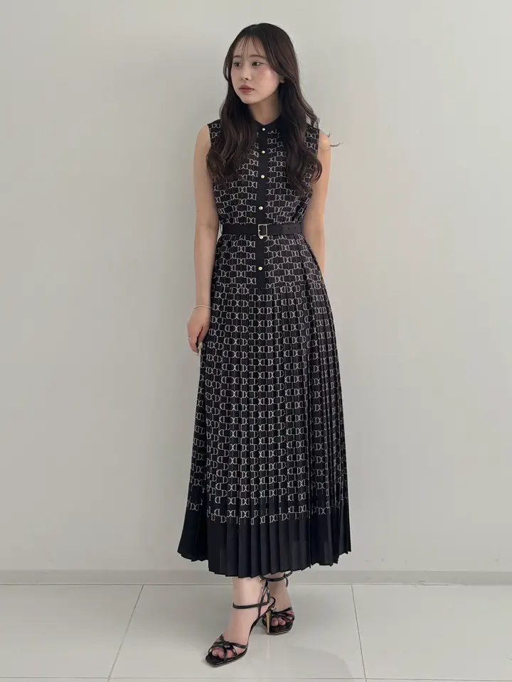 GRACE CONTINENTAL Kikuchi コーディネート画像