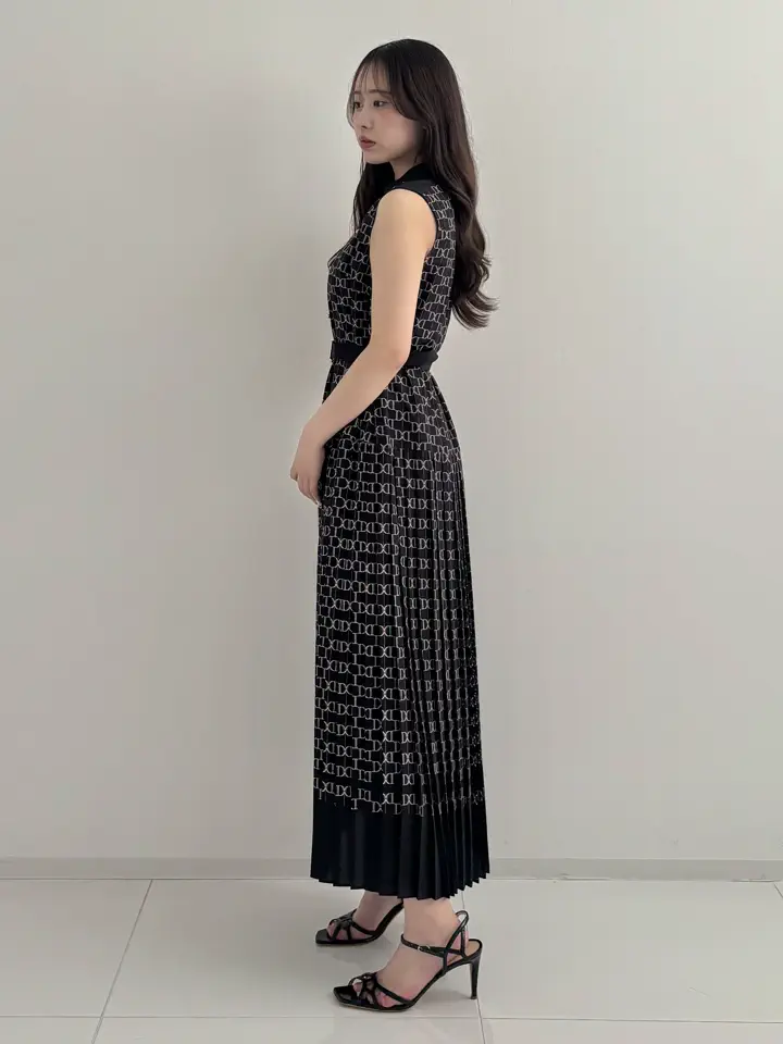 GRACE CONTINENTAL Kikuchi コーディネート画像
