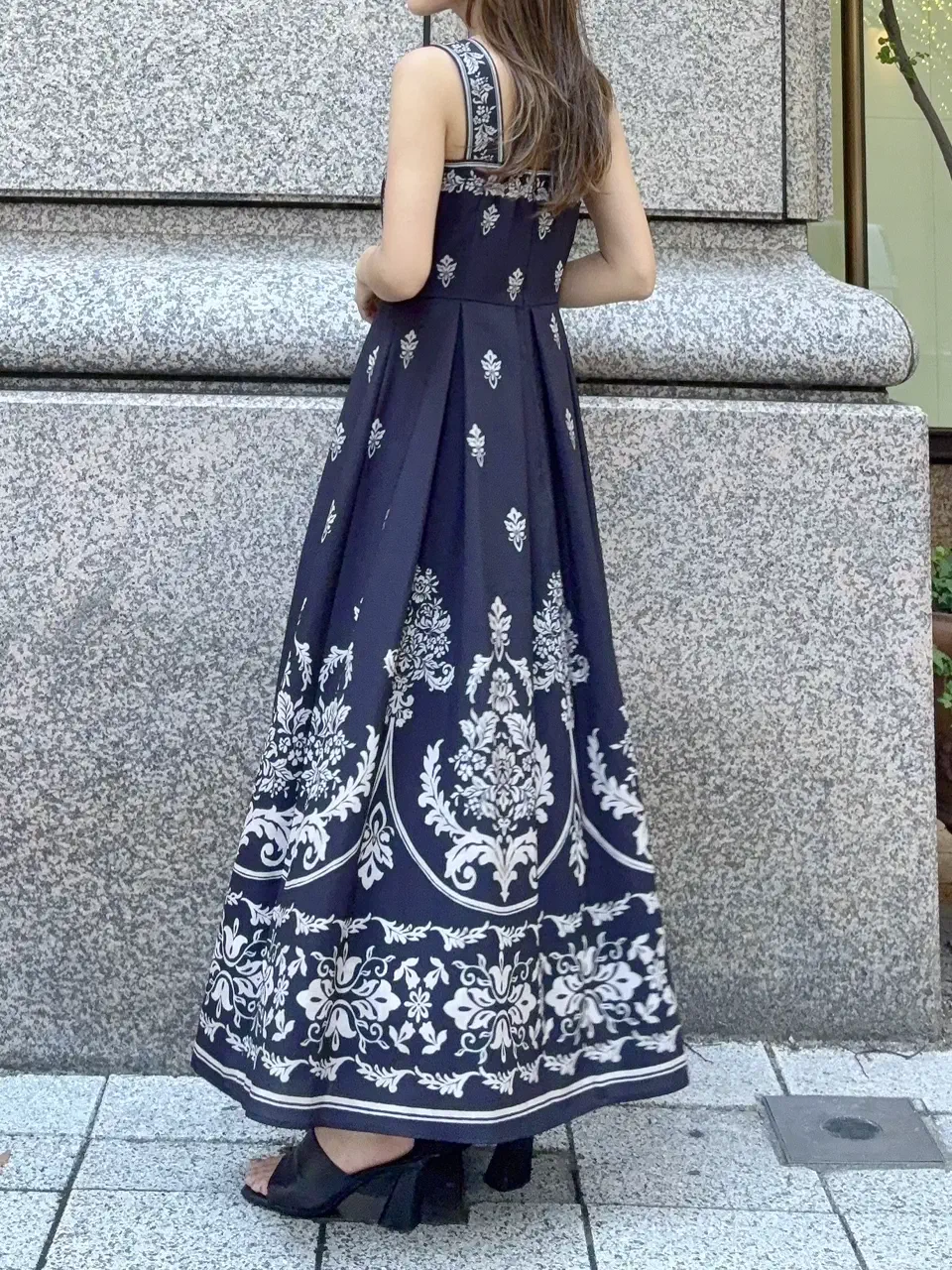 GRACE CONTINENTAL yukimi yonee コーディネート画像
