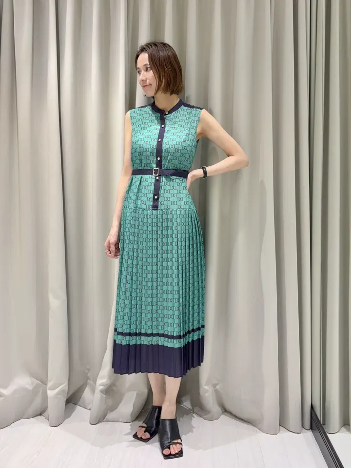 GRACE CONTINENTAL 亀田 未希 コーディネート画像
