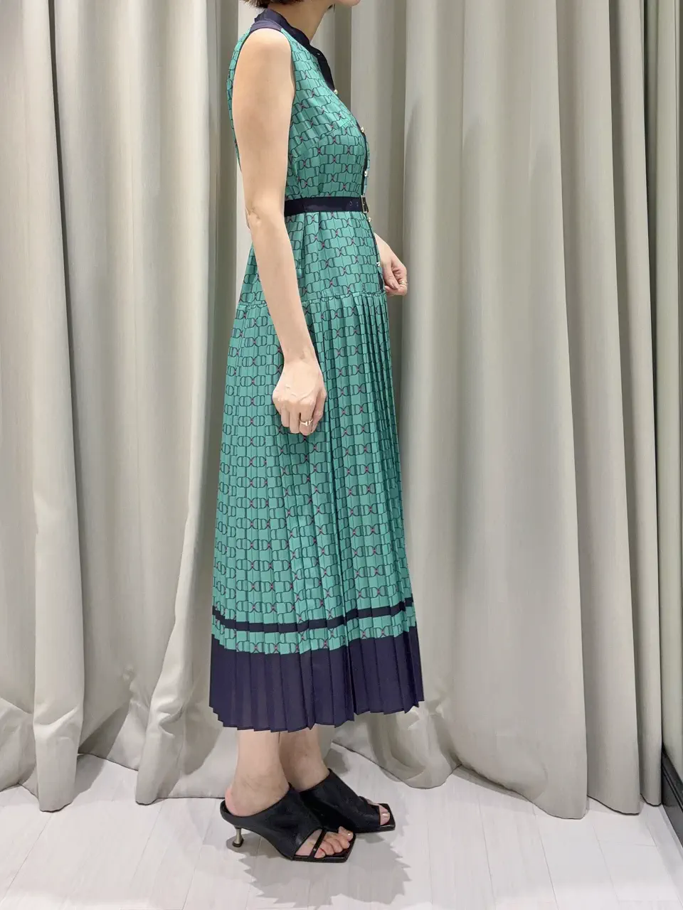 GRACE CONTINENTAL 亀田 未希 コーディネート画像