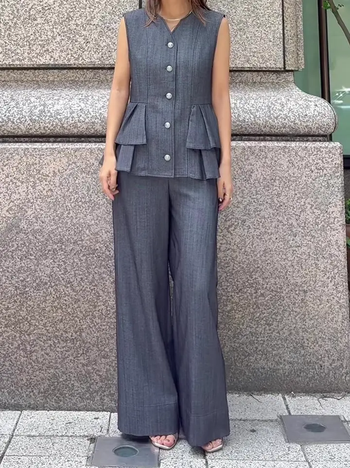 GRACE CONTINENTAL yukimi yonee コーディネート画像