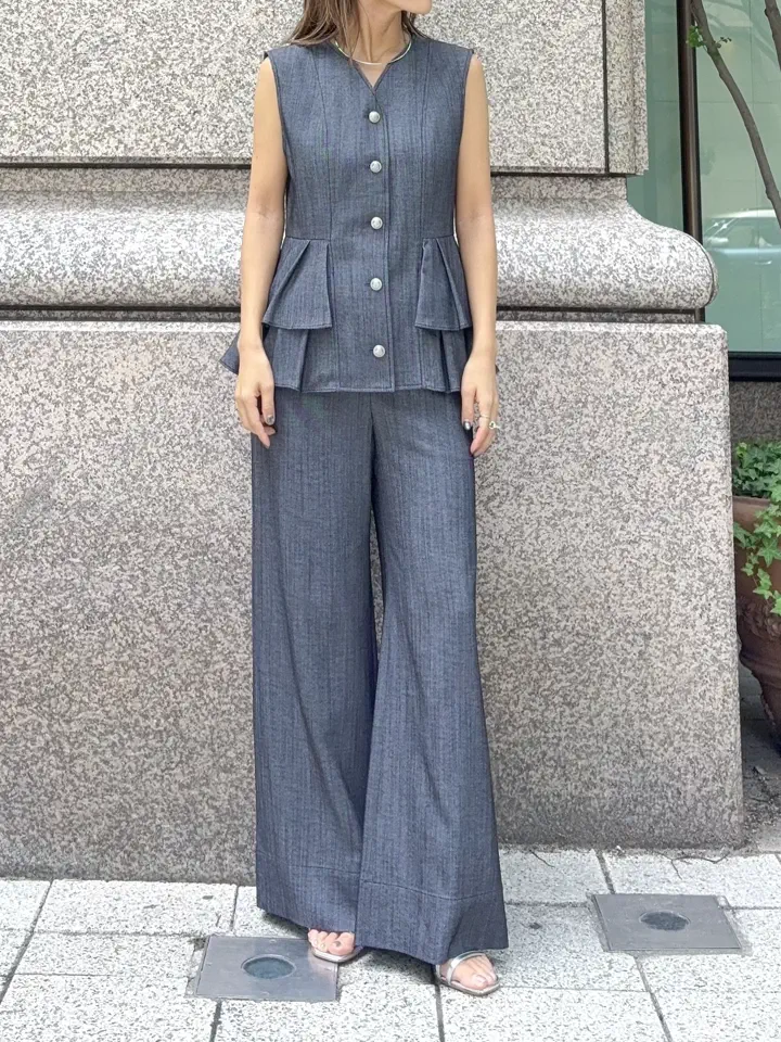 GRACE CONTINENTAL yukimi yonee コーディネート画像