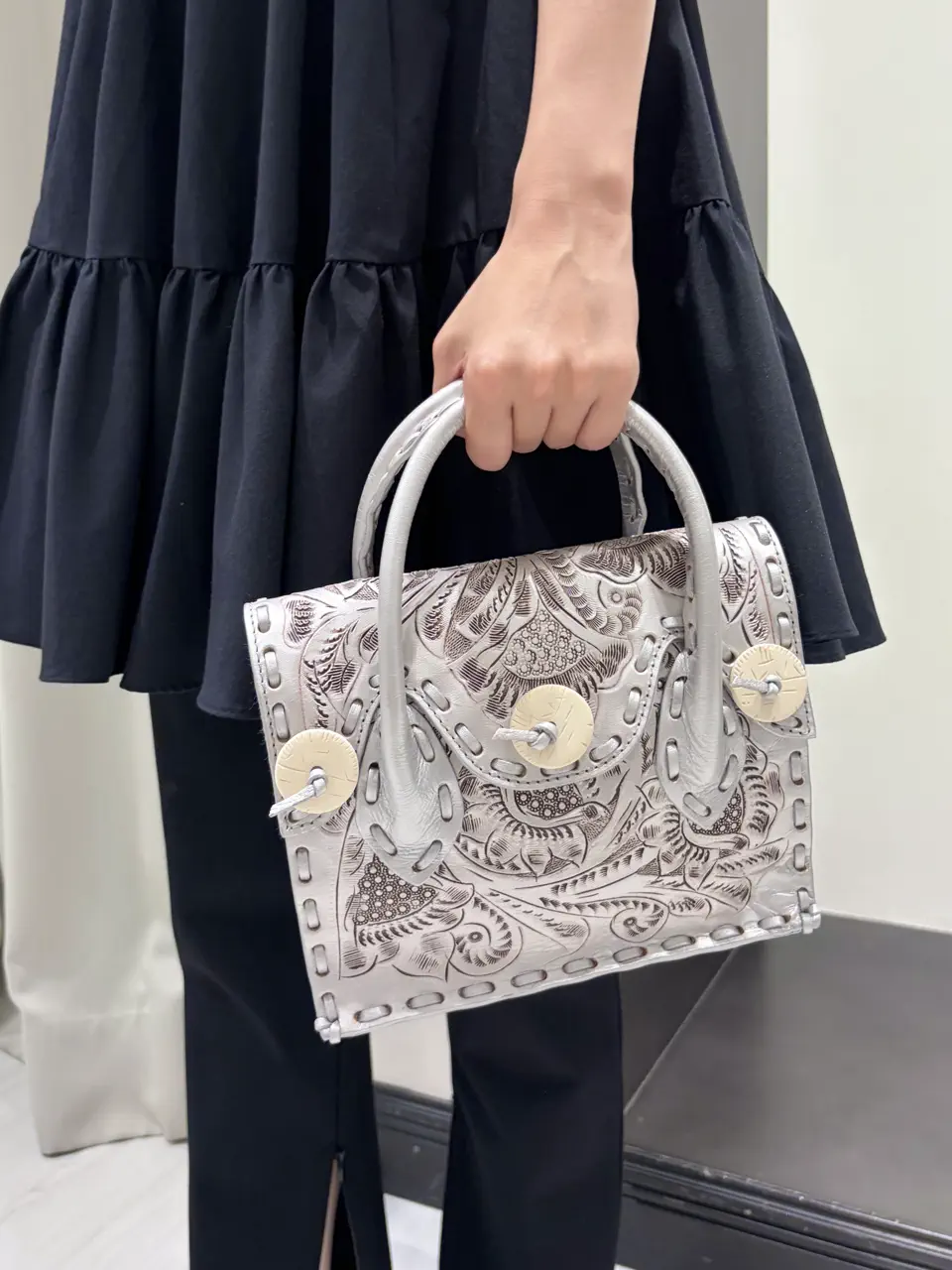 GRACE CONTINENTAL Abe コーディネート画像