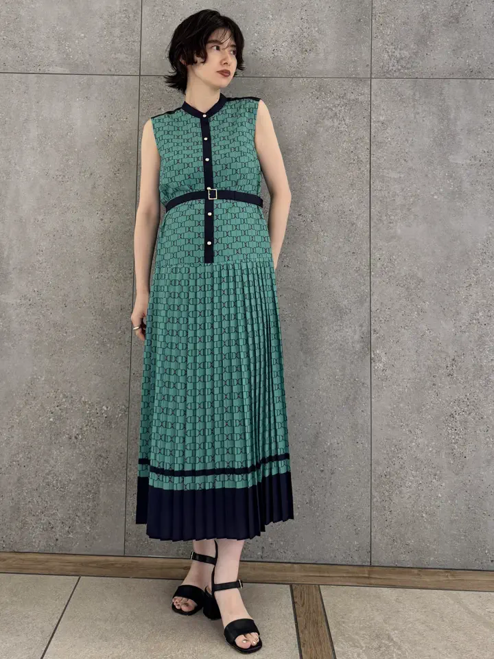 GRACE CONTINENTAL 村上 麗華 コーディネート画像