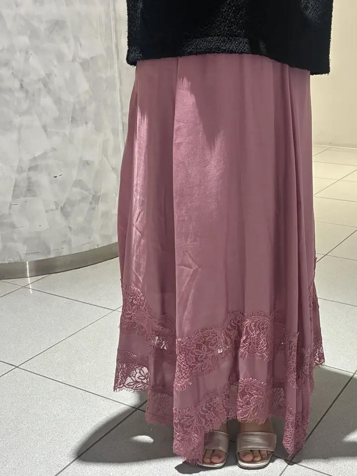 GRACE CONTINENTAL Yuna Iwasaki コーディネート画像
