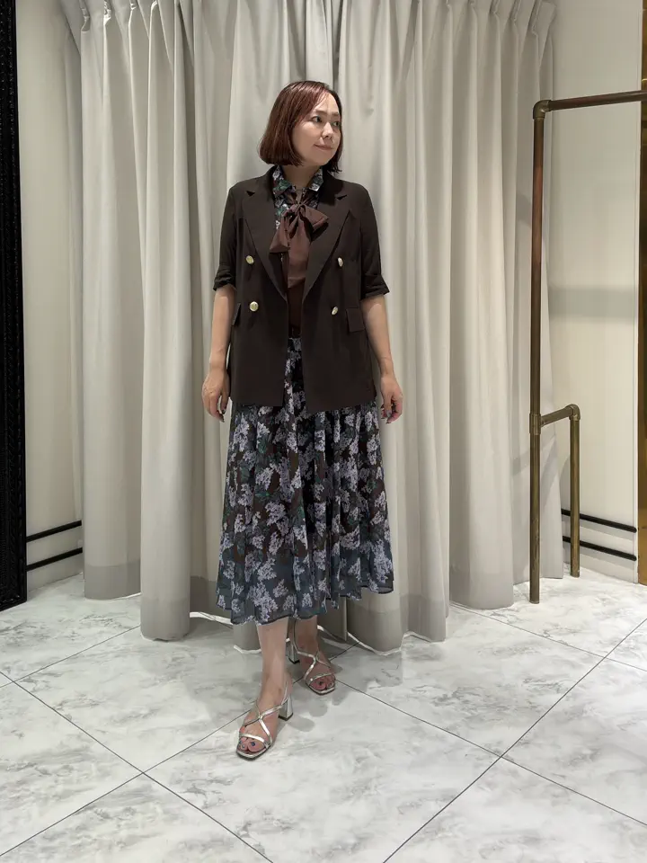 GRACE CONTINENTAL Izumi コーディネート画像