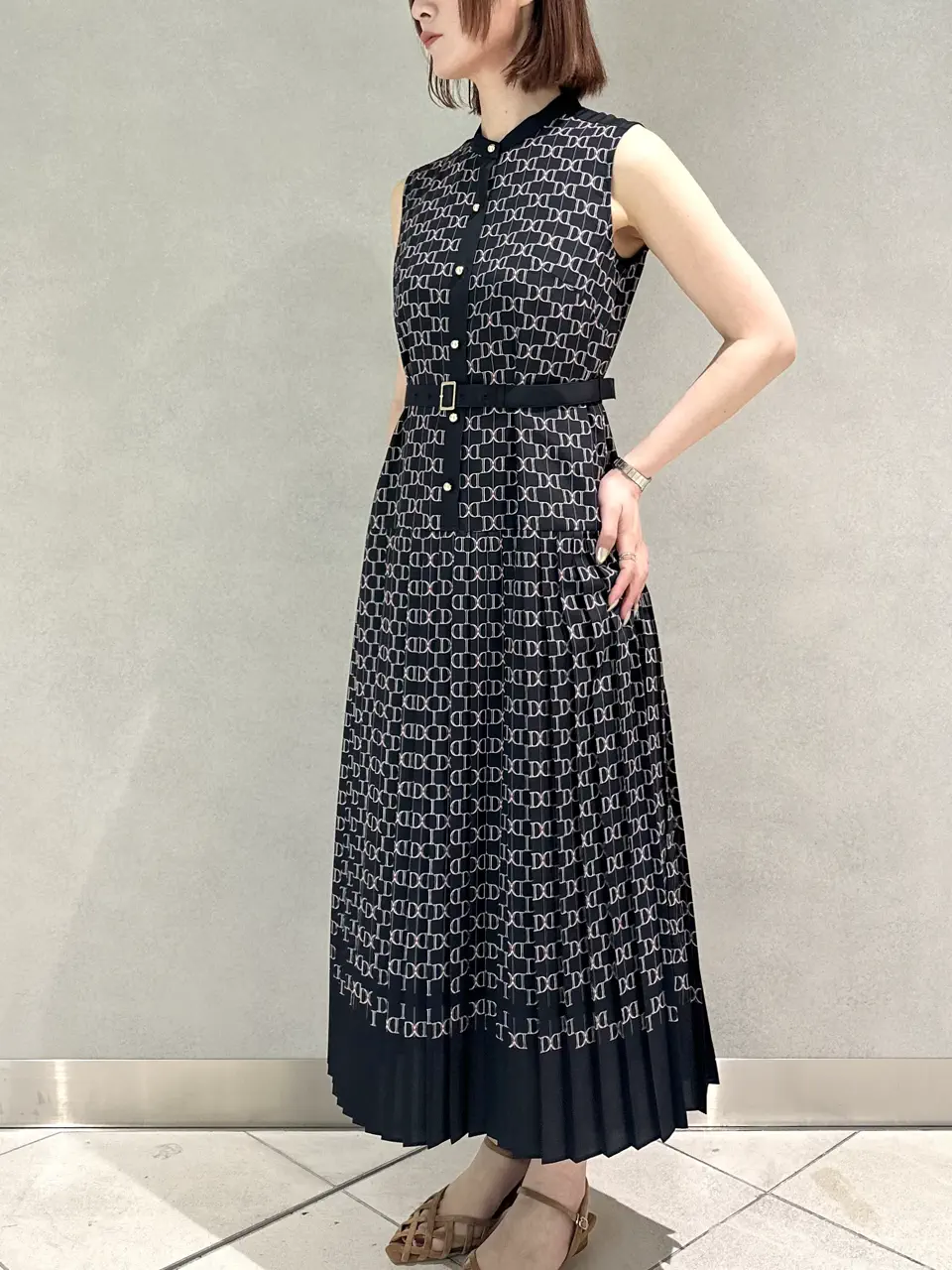 GRACE CONTINENTAL Kogane. コーディネート画像