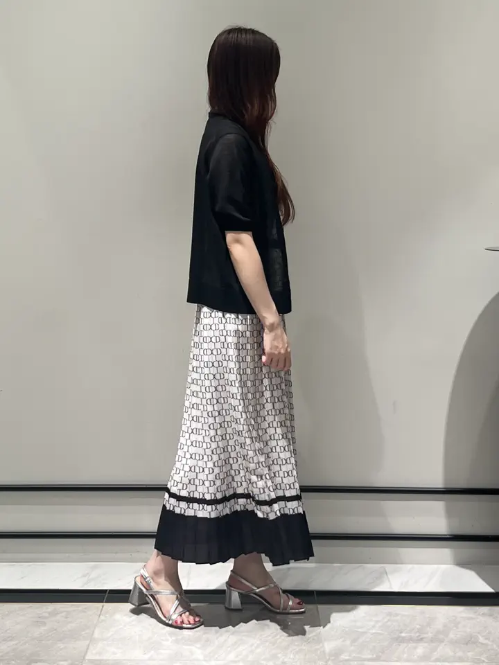 GRACE CONTINENTAL RIKO コーディネート画像