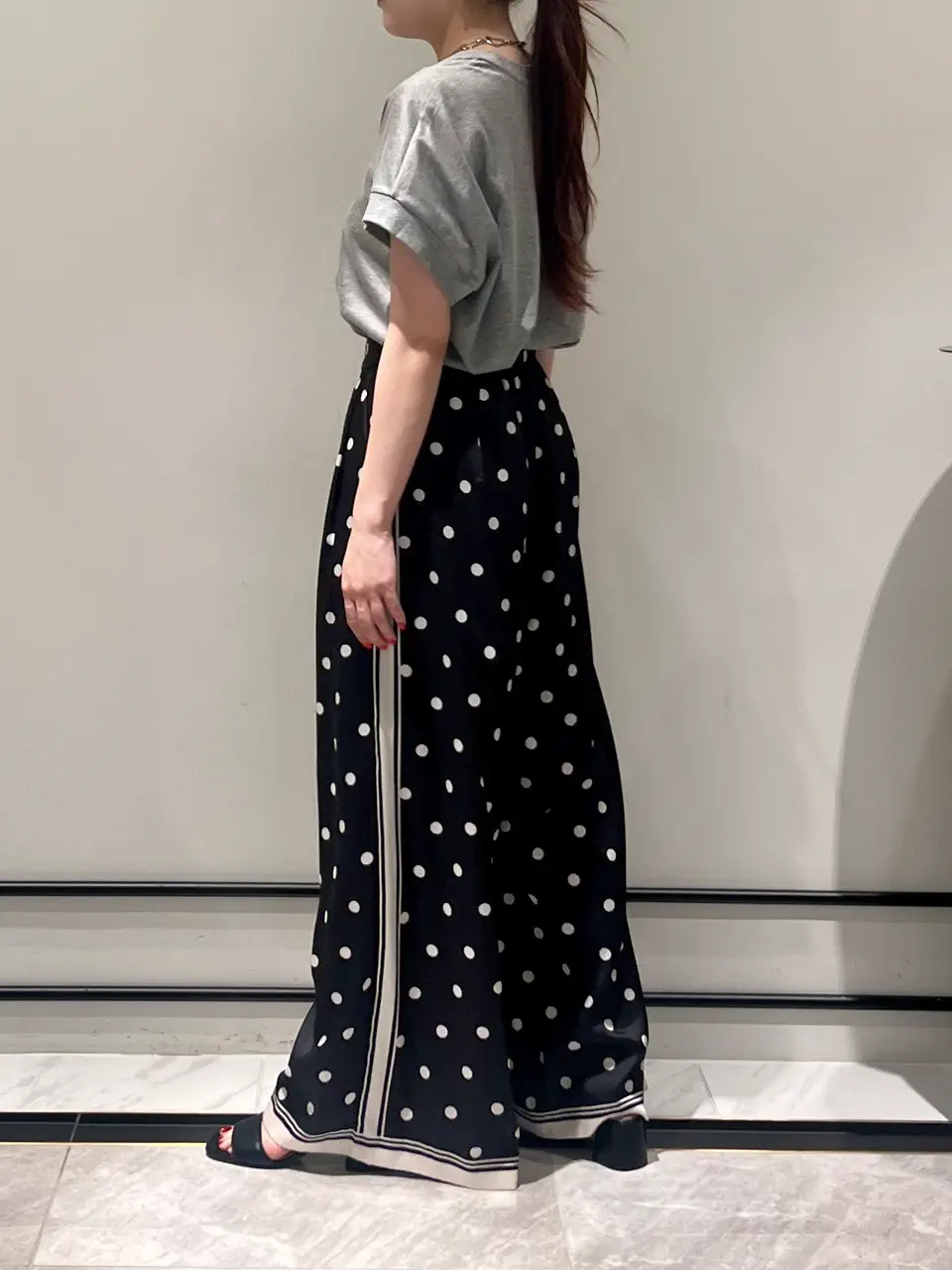 GRACE CONTINENTAL RIKO コーディネート画像