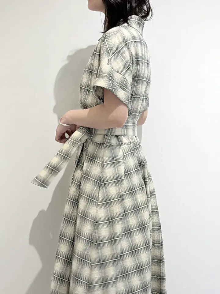 GRACE CONTINENTAL Nakatsu.m コーディネート画像