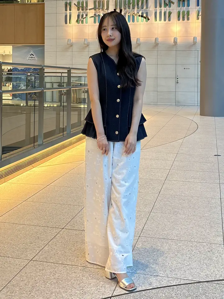 GRACE CONTINENTAL Kikuchi コーディネート画像