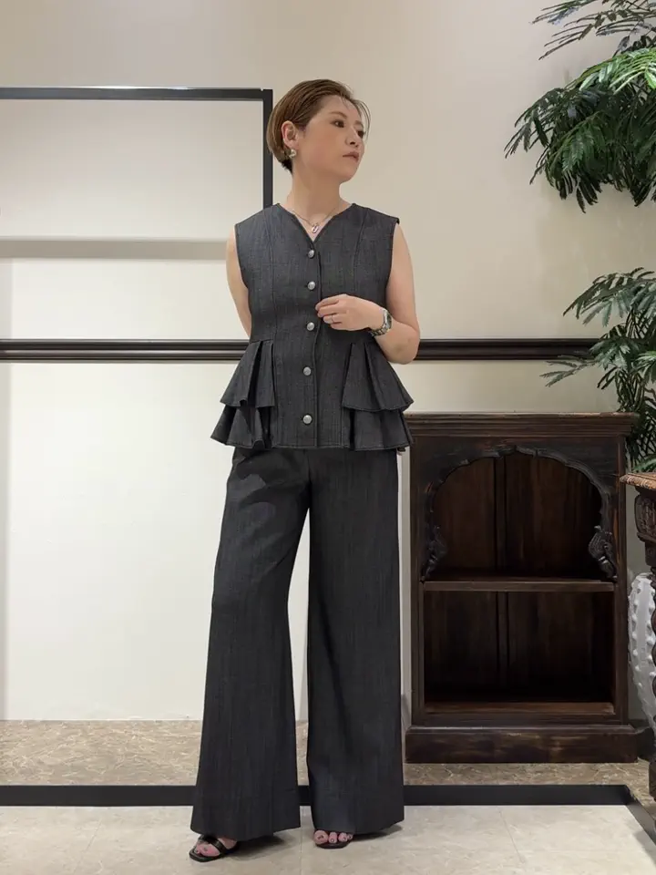 GRACE CONTINENTAL N.YURI コーディネート画像