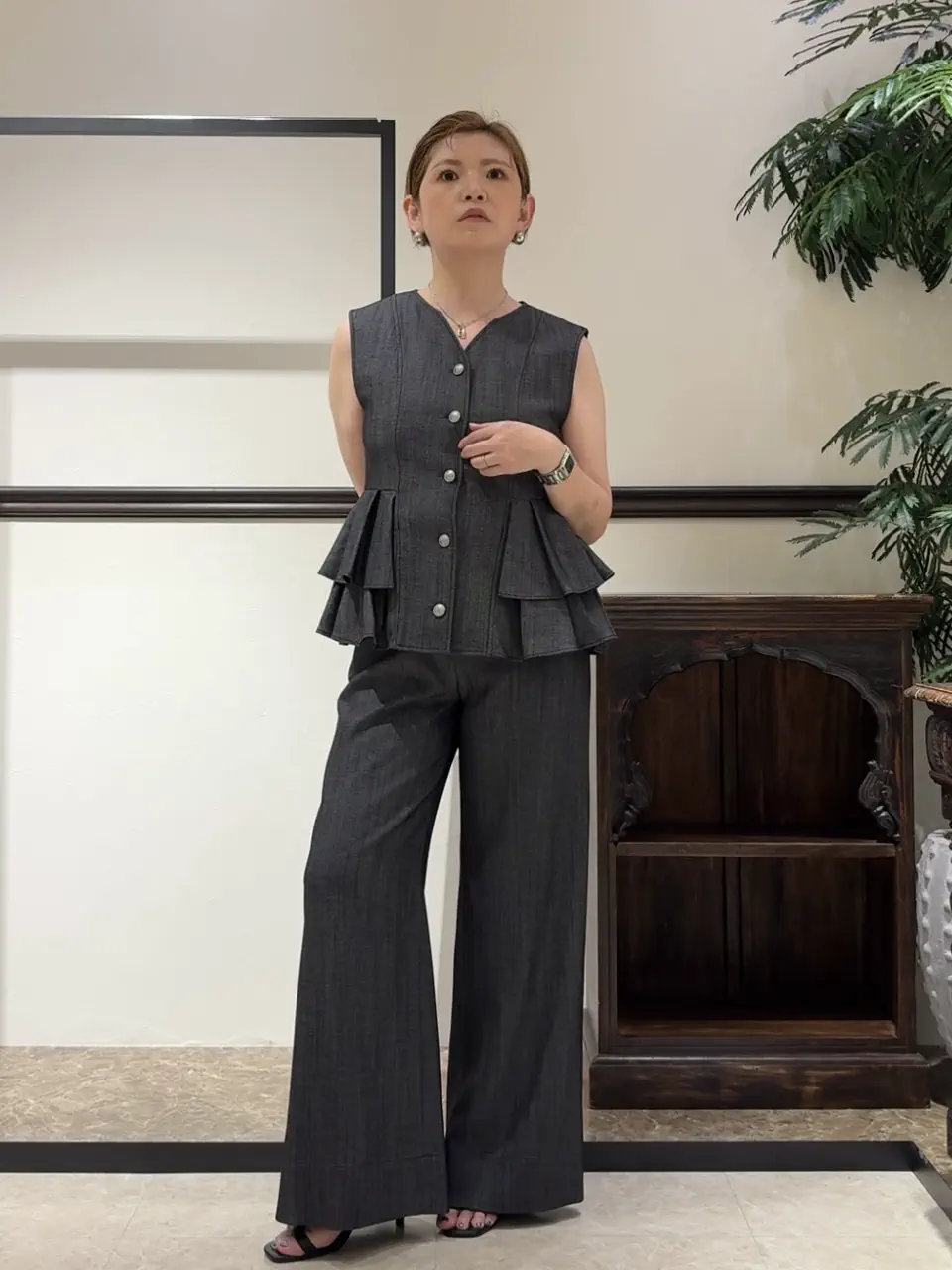 GRACE CONTINENTAL N.YURI コーディネート画像