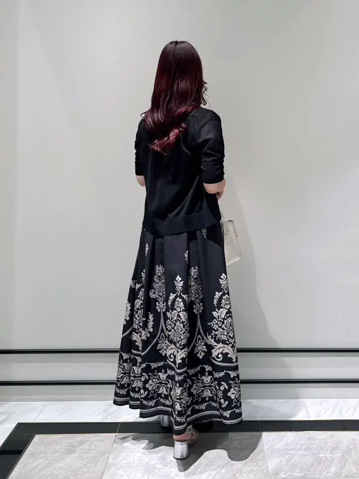 GRACE CONTINENTAL MOMOKO コーディネート画像