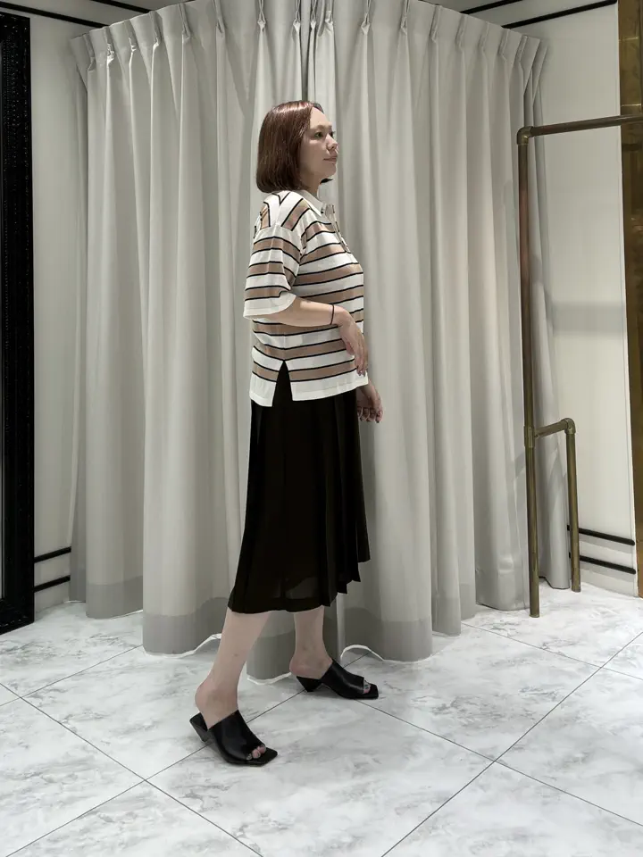 GRACE CONTINENTAL Izumi コーディネート画像