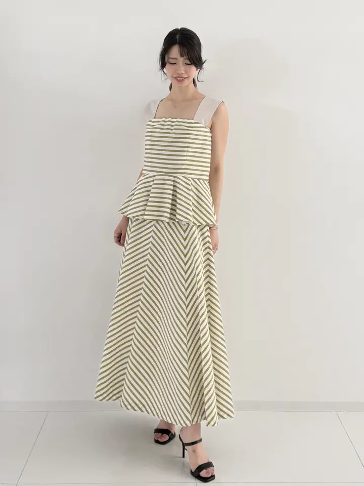 GRACE CONTINENTAL FUKUSHIMA YURIE コーディネート画像