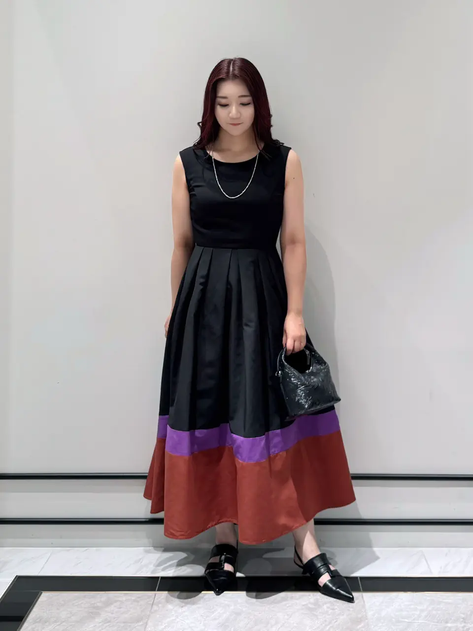  MOMOKO コーディネート画像