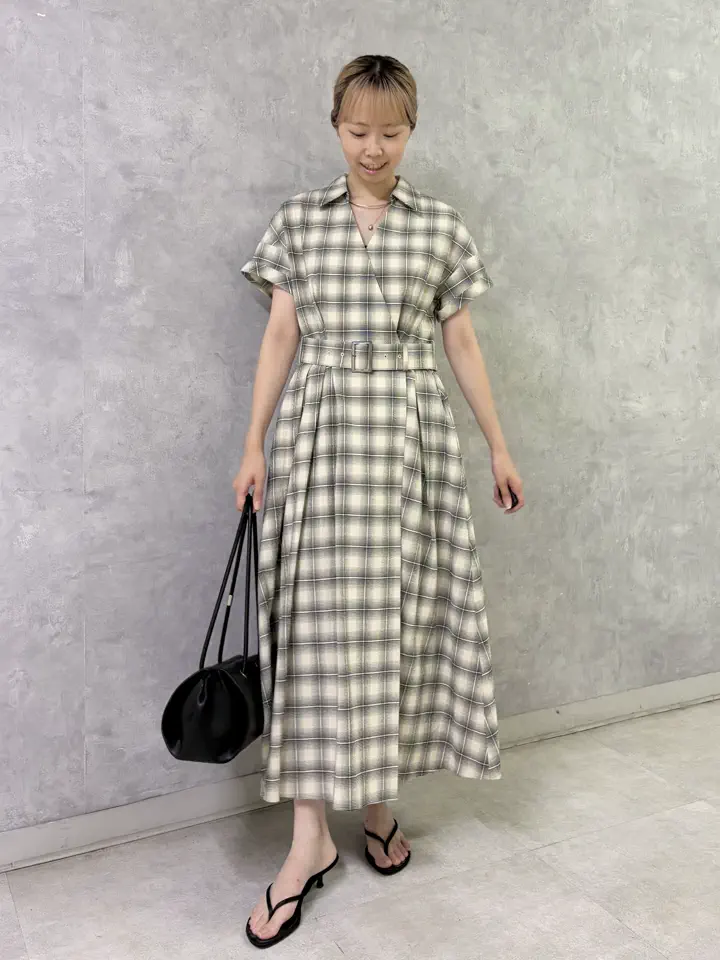 GRACE CONTINENTAL Abe コーディネート画像