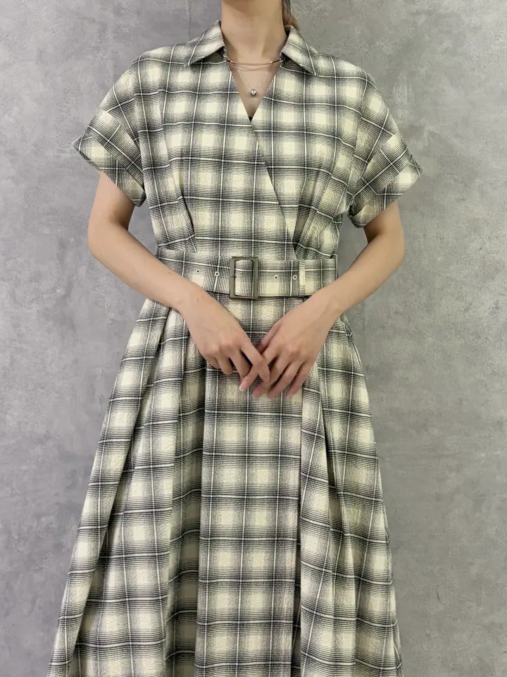 GRACE CONTINENTAL Abe コーディネート画像