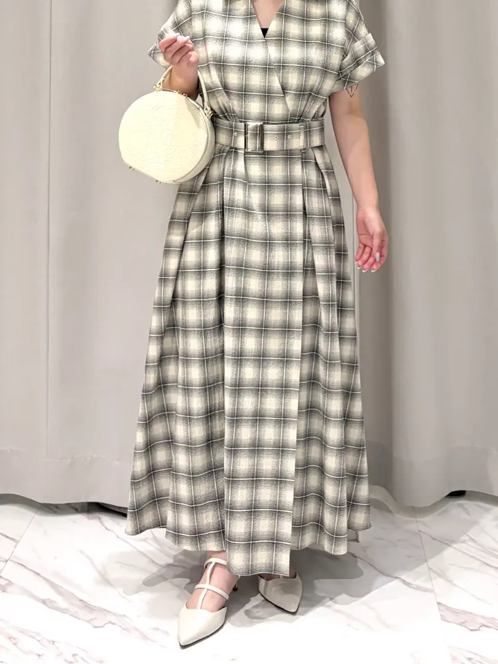 GRACE CONTINENTAL RINA コーディネート画像