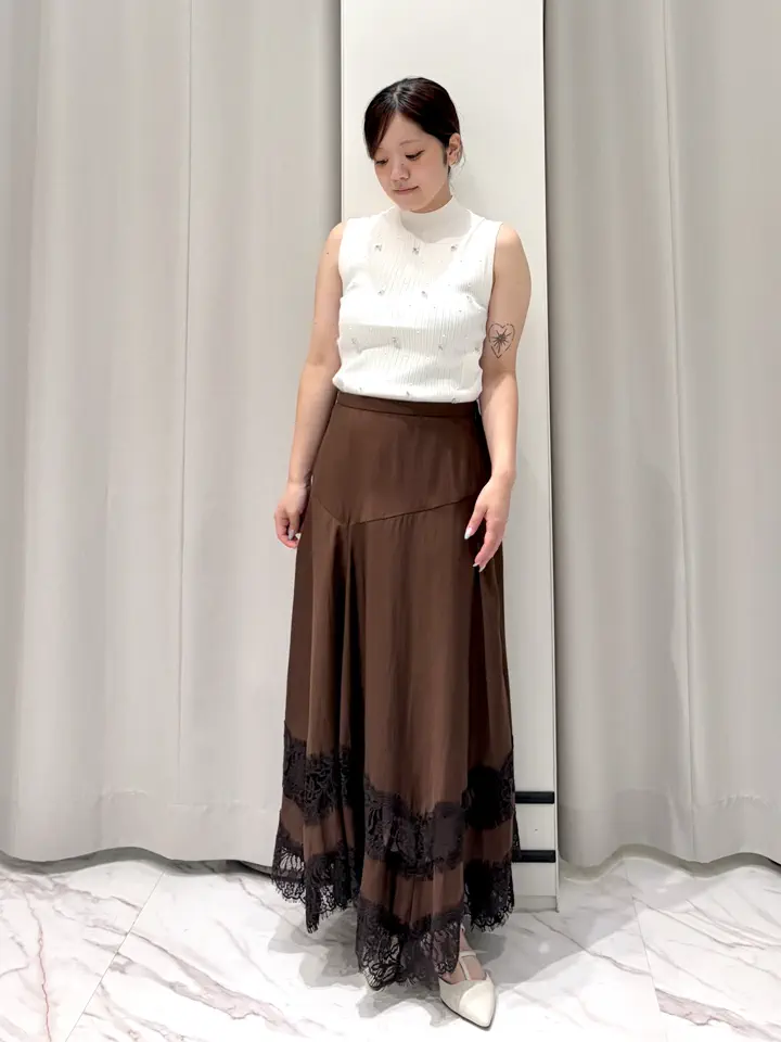 GRACE CONTINENTAL RINA コーディネート画像