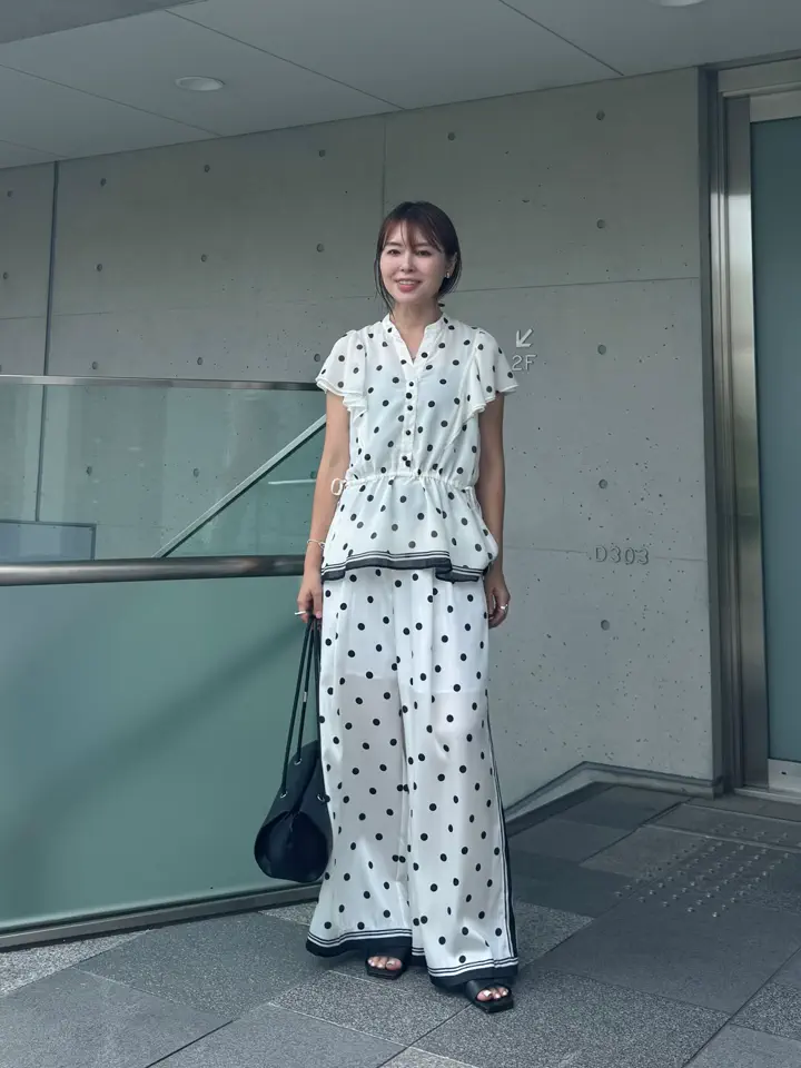 GRACE CONTINENTAL 古川温子 コーディネート画像