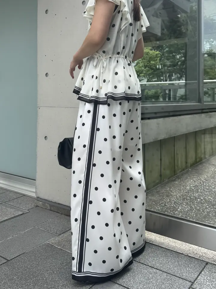 GRACE CONTINENTAL 古川温子 コーディネート画像