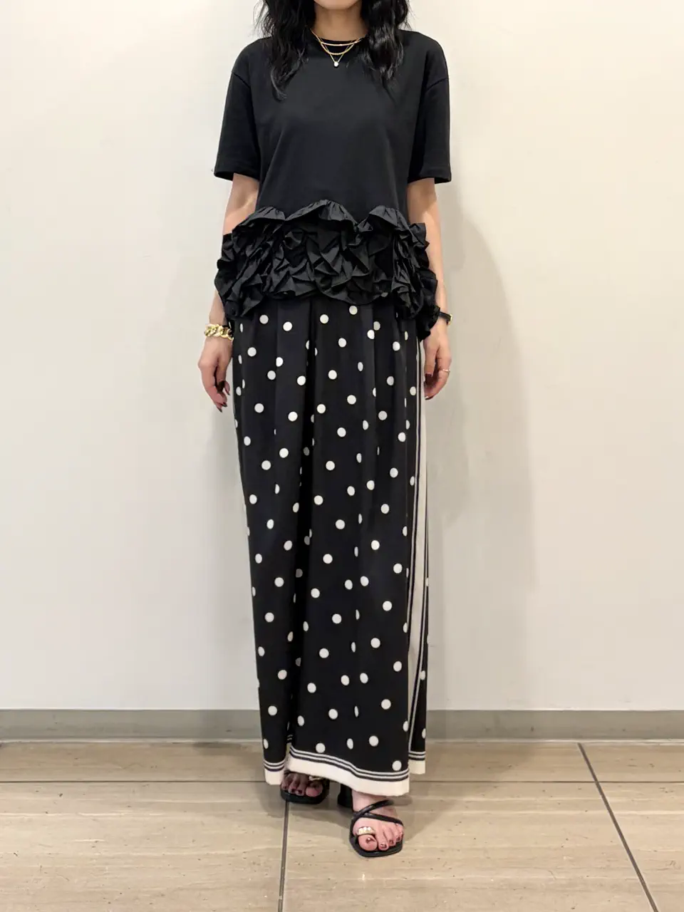 GRACE CONTINENTAL yoshi コーディネート画像