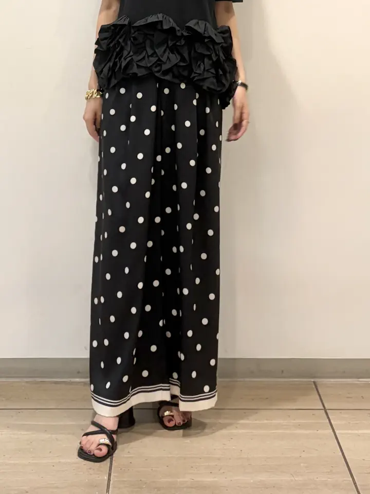 GRACE CONTINENTAL yoshi コーディネート画像