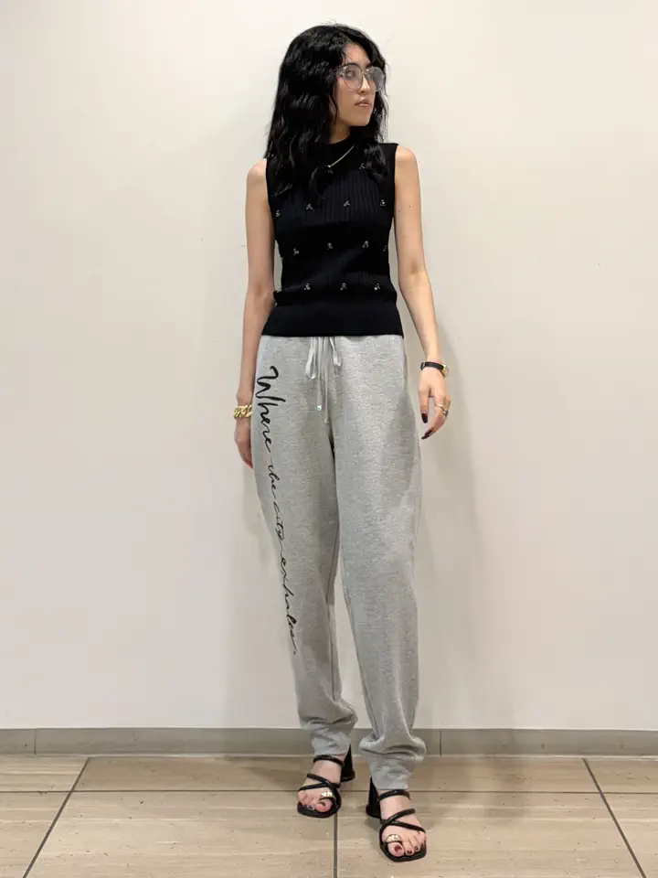 GRACE CONTINENTAL yoshi コーディネート画像