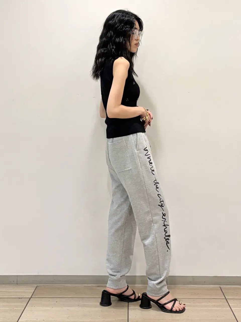 GRACE CONTINENTAL yoshi コーディネート画像