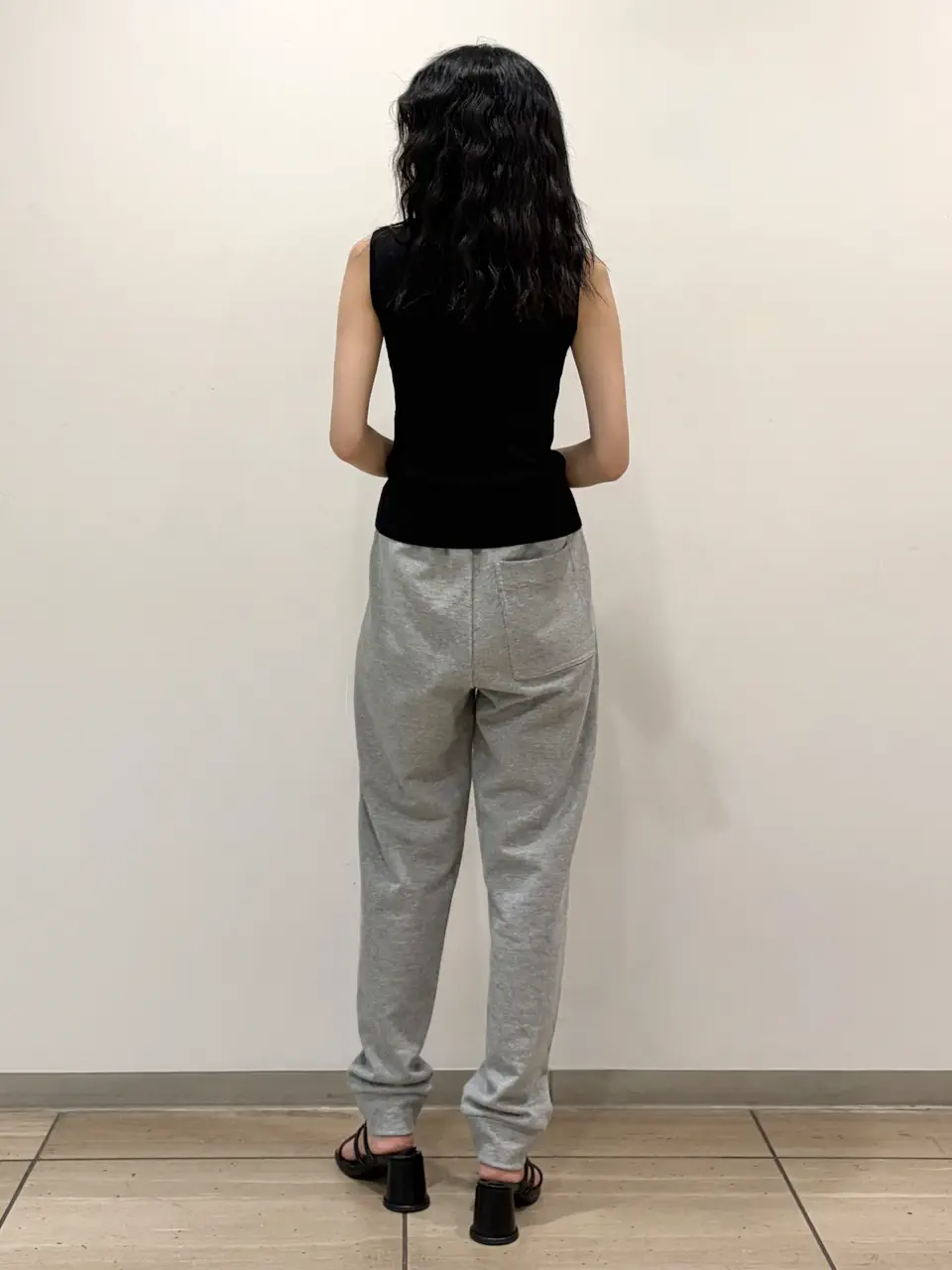 GRACE CONTINENTAL yoshi コーディネート画像