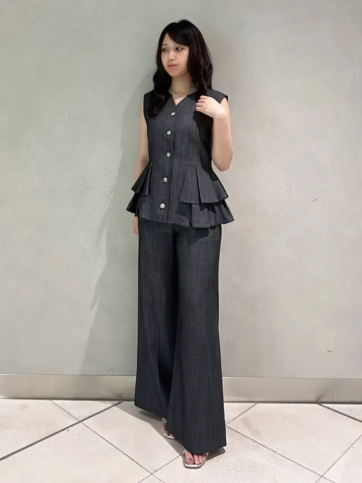 GRACE CONTINENTAL Nanaumi コーディネート画像