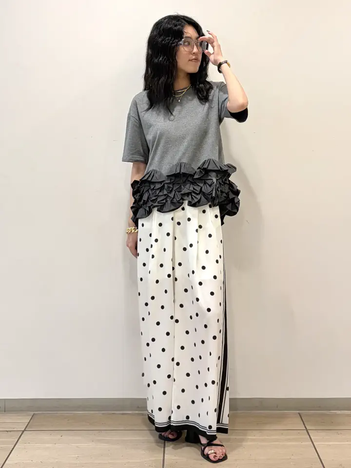 GRACE CONTINENTAL yoshi コーディネート画像