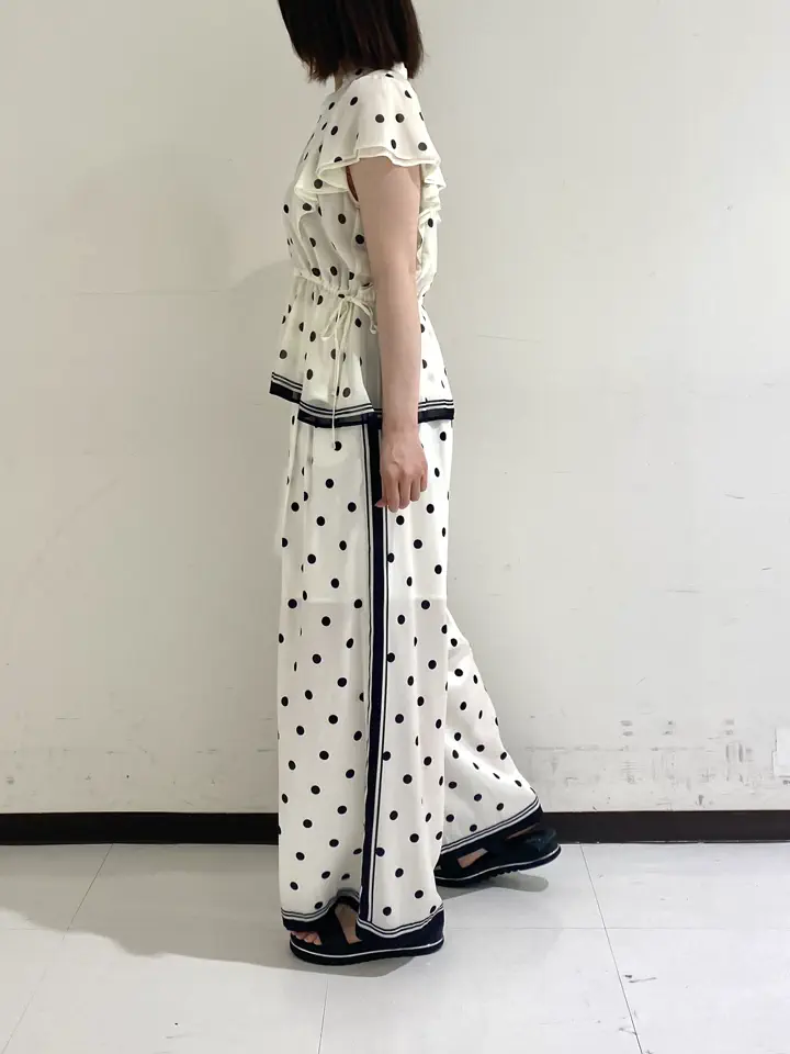 GRACE CONTINENTAL MIKIHO コーディネート画像