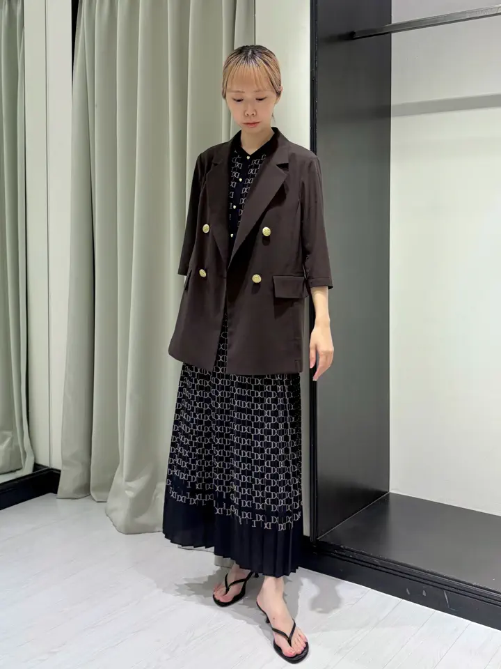 GRACE CONTINENTAL Abe コーディネート画像
