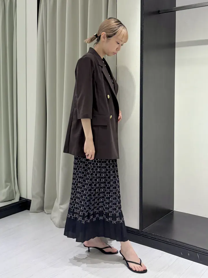 GRACE CONTINENTAL Abe コーディネート画像